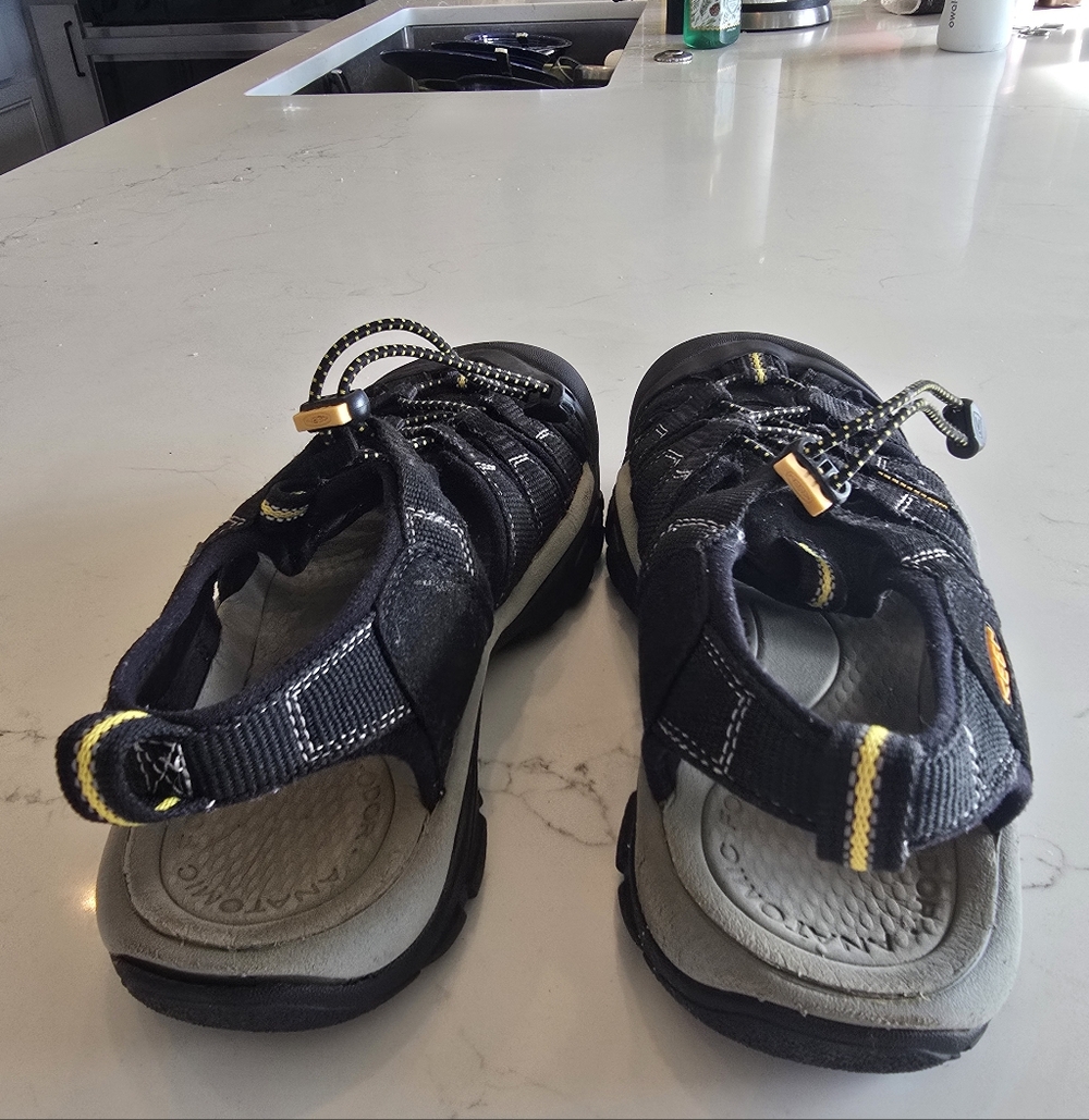 Keen Newport H2 Water Hiking Sandals Size 8 Men Navy Blue - Picture 4 of 5